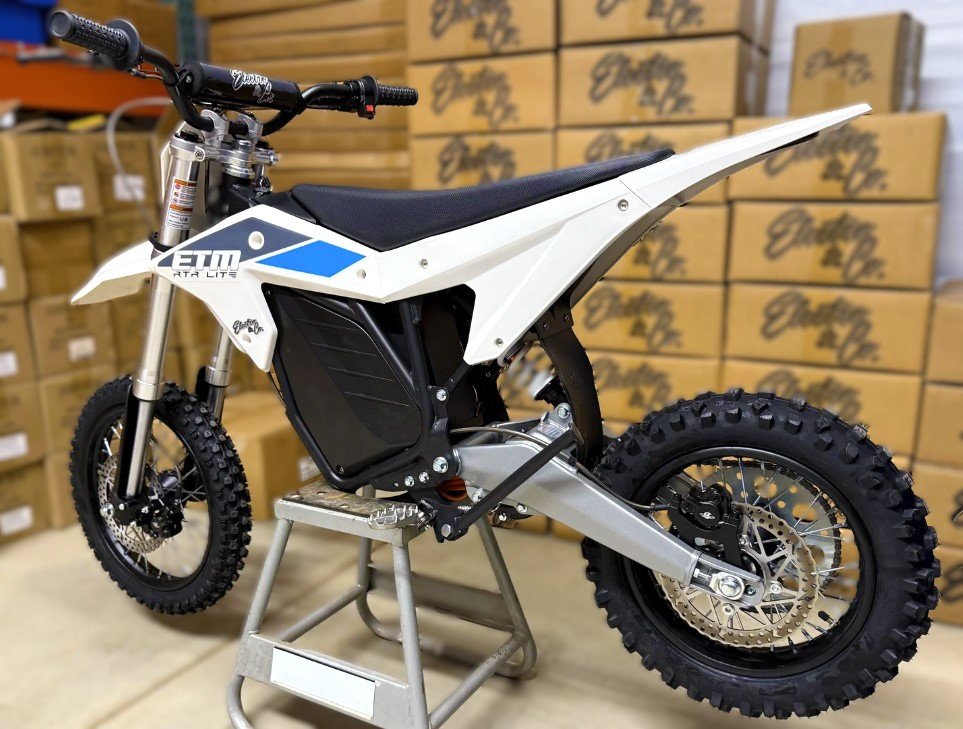 RTR-LITE-e-bike-2.jpg